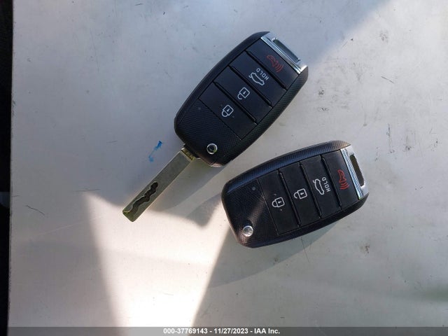 2021 KIA RIO S VIN: 3KPA24AD0ME377576