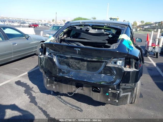 7SAXCDE58PF381869 Tesla MODEL X
