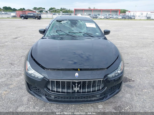 Maserati Ghibli 2018 ZAM57XSA4J1287477 Image 12