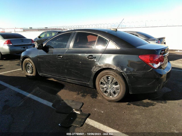 1G1PA5SH3F7173404 Chevrolet CRUZE LS