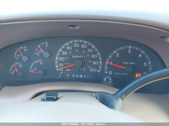 1998 FORD EXPEDITION XLT/EDDIE BAUER VIN: 1FMRU176XWLB79940