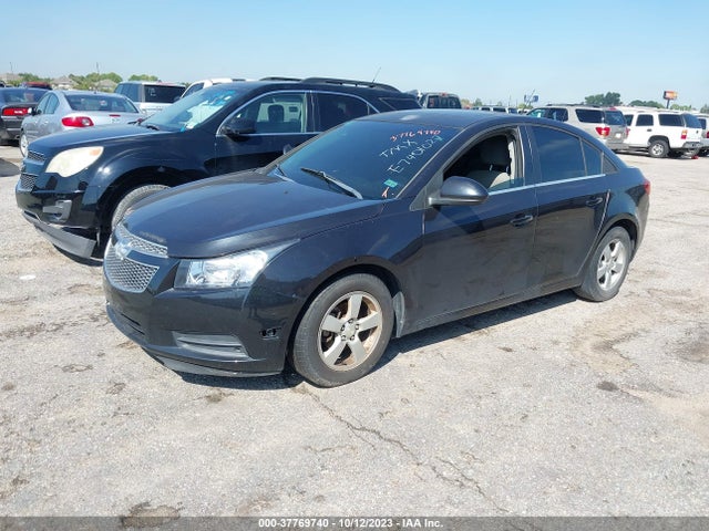 Chevrolet Cruze 1lt 2014 1G1PC5SB6E7401027 Image 2