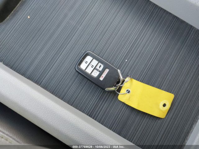 5FNYF6H90MB078695 Honda Pilot Touring 8-passenger