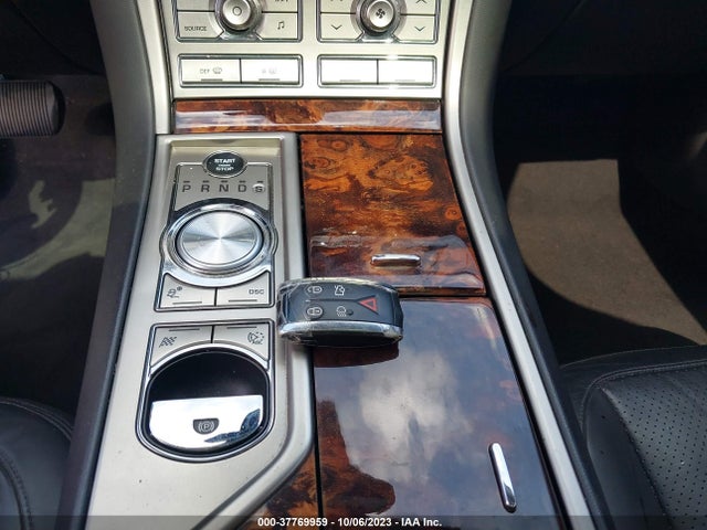 2010 JAGUAR XF SAJWA0GB4ALR52208 Photo 10
