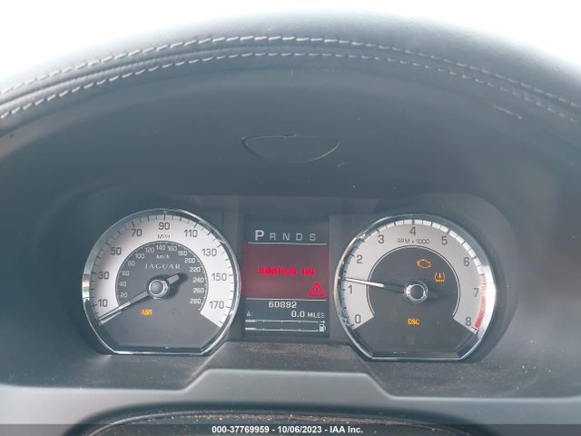 2010 JAGUAR XF SAJWA0GB4ALR52208 Photo 6