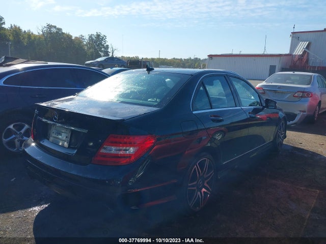2013 MERCEDES-BENZ C-CLASS C 250 VIN: WDDGF4HB6DR268908