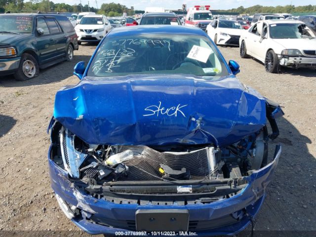 3FA6P0PU3HR128071 Ford Fusion Energi Se