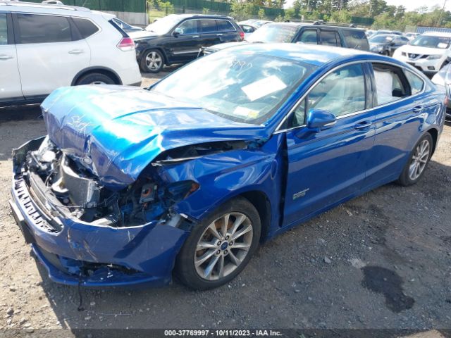 3FA6P0PU3HR128071 Ford Fusion Energi Se
