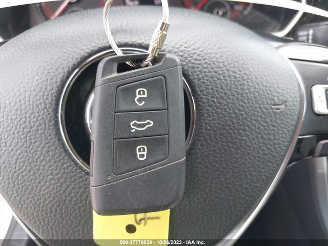 3VWC57BU1KM099853 Volkswagen Jetta S/se/r-line