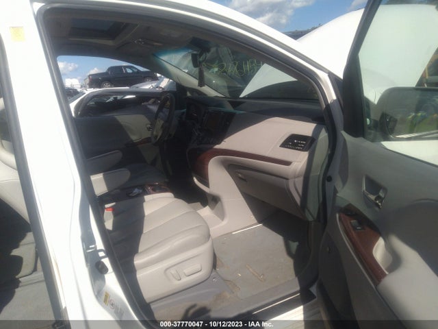 2012 TOYOTA SIENNA XLE/LTD VIN: 5TDDK3DC2CS030412