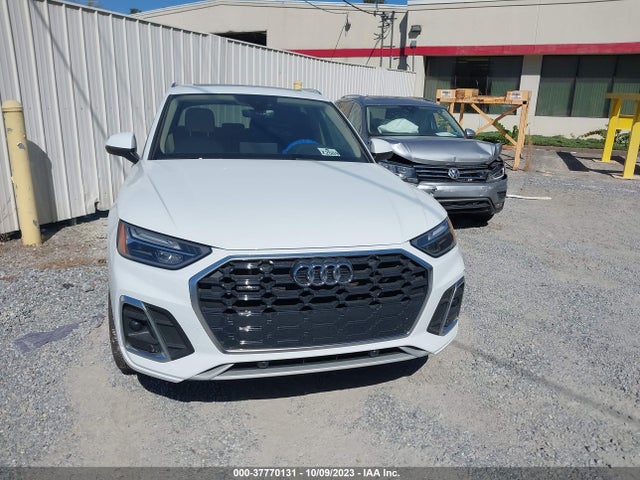 WA1G2AFY1M2049059 Audi Q5 PREMIUM
