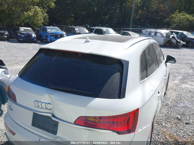 WA1G2AFY1M2049059 Audi Q5 PREMIUM