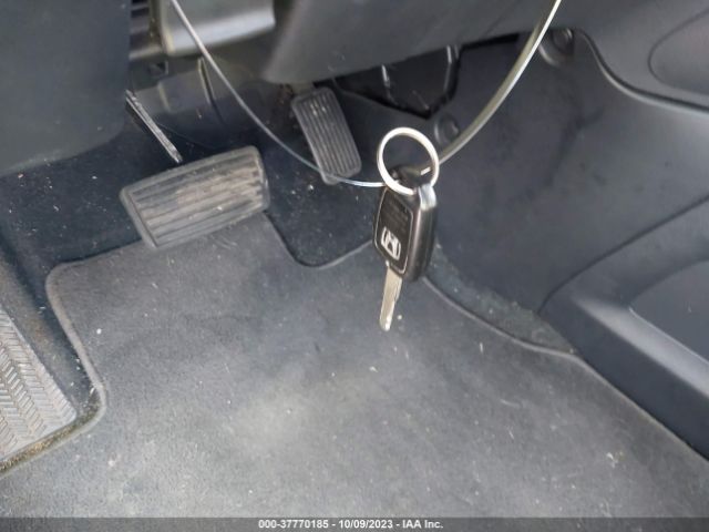 2HKRM4H30GH612715 Honda CR-V LX