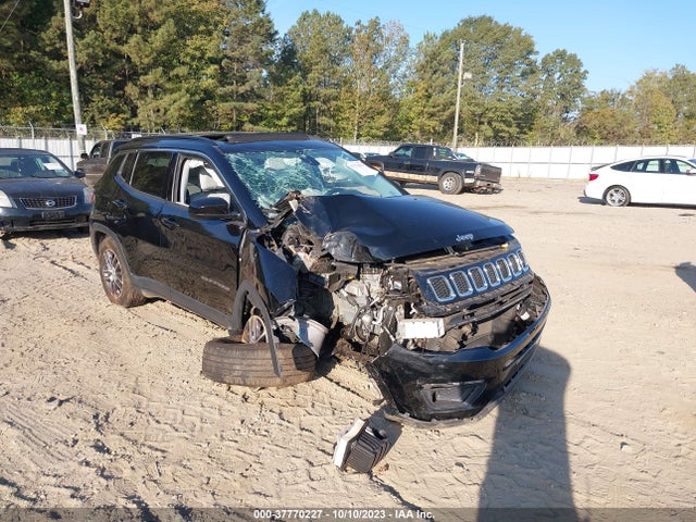 2018 JEEP COMPASS LATITUDE W/SUN/WHEEL PKG VIN: 3C4NJCBB1JT461392