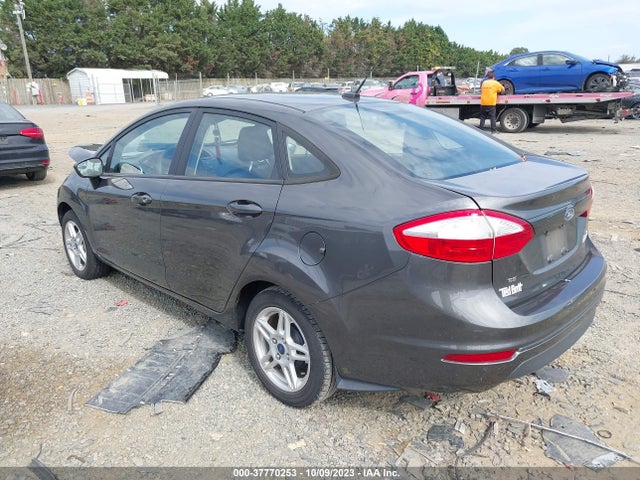 Ford FIESTA SE 2017 3FADP4BJ2HM165833 Image 3