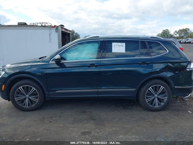 3VV2B7AXXJM031022 Volkswagen Tiguan Sel/se