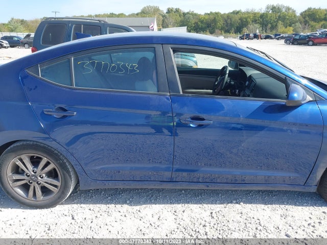 2018 HYUNDAI ELANTRA SEL VIN: 5NPD84LF5JH233474