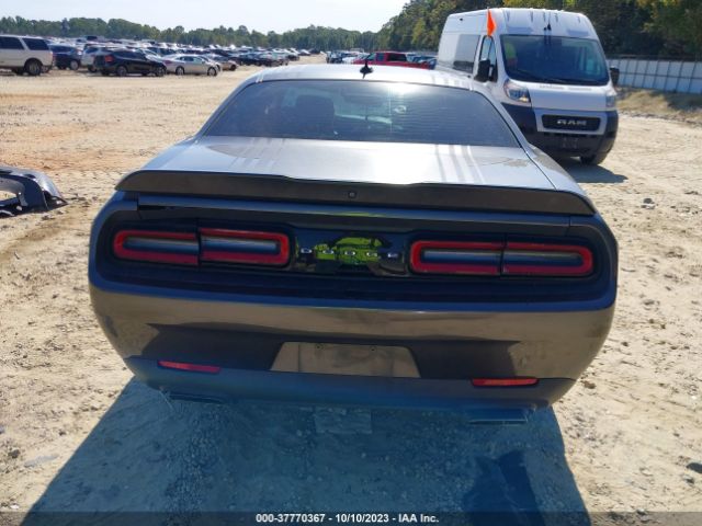 2C3CDZFJ4JH138793 Dodge Challenger
