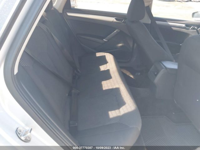 1VWAT7A36GC019509 Volkswagen Passat 1.8t S