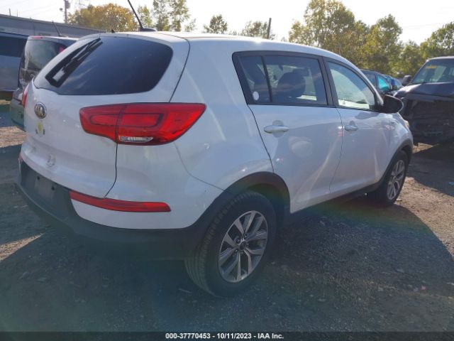 KNDPBCAC0G7877558 KIA Sportage Lx