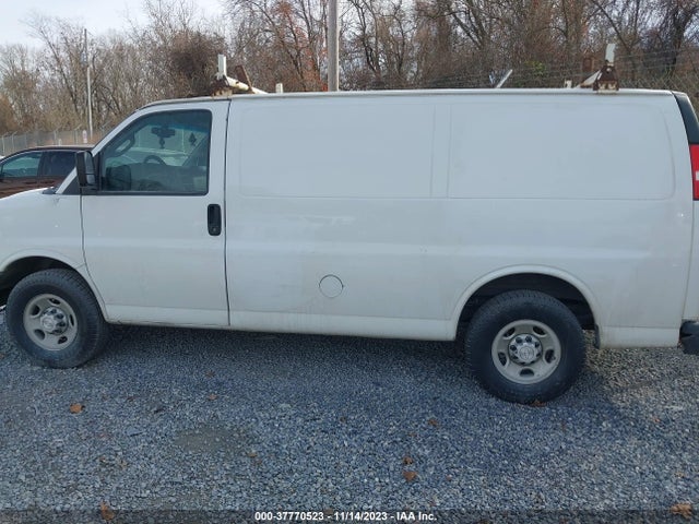 Chevrolet EXPRESS CARGO VAN 2016 1GCWGAFF8G1241445 Image 14