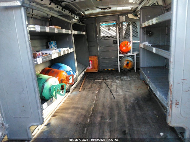 Chevrolet EXPRESS CARGO VAN 2016 1GCWGAFF8G1241445 Image 8