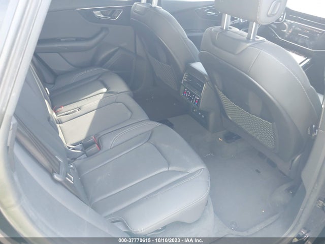 WA1BVAF10KD046692 Audi Q8 Premium Plus