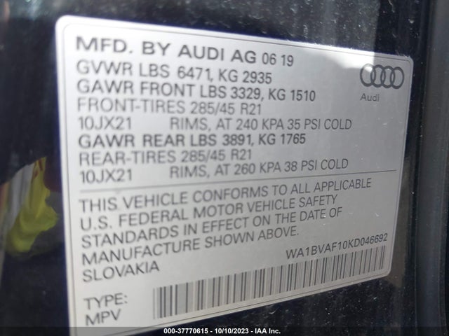 WA1BVAF10KD046692 Audi Q8 Premium Plus