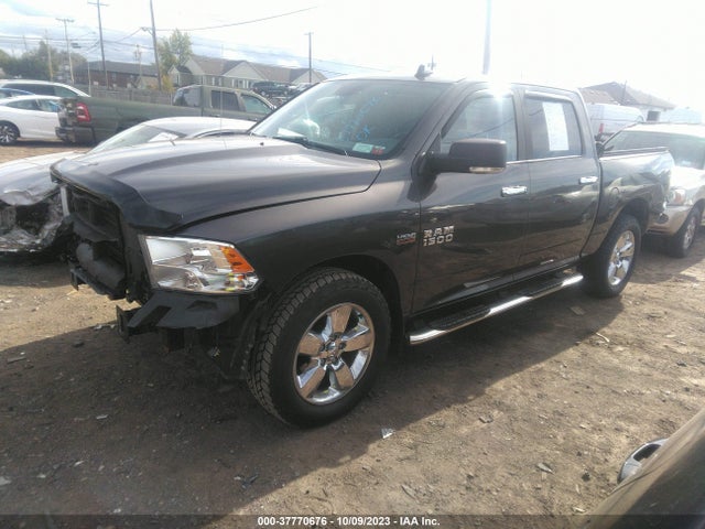 RAM 1500 Big Horn 2017 3C6RR7LTXHG728855 Image 2