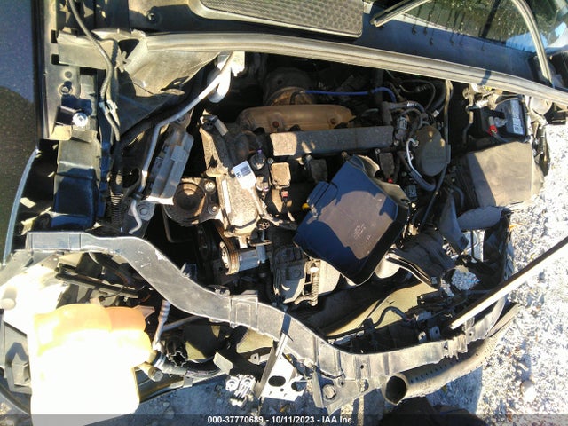 2014 FORD FOCUS TITANIUM VIN: 1FADP3N22EL412490