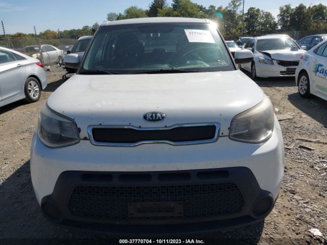 KNDJN2A29E7002717 KIA Soul Base