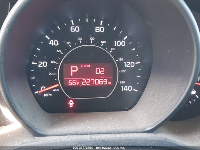 KNDJN2A29E7002717 KIA Soul Base