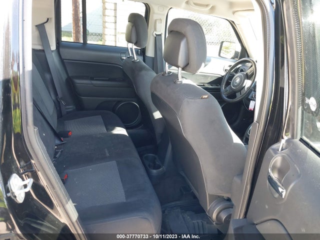 2015 JEEP PATRIOT LATITUDE VIN: 1C4NJRFB4FD382938