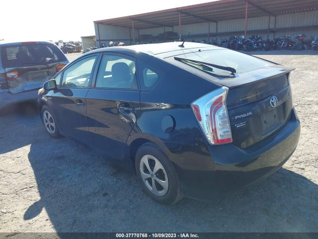 Toyota Prius Four 2015 JTDKN3DU4F1988850 Image 3