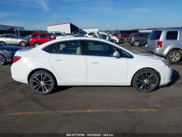 1G4PR5SK6H4116187 Buick Verano Sport Touring