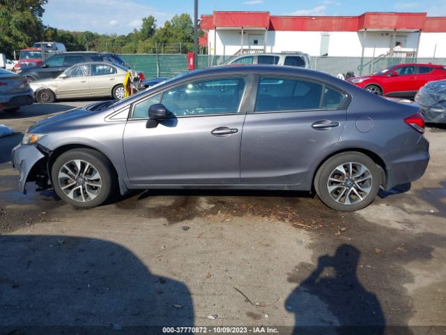 19XFB2F88EE025174 Honda Civic Sedan Ex