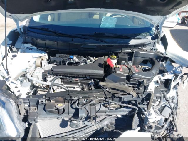 KNMAT2MV4GP636175 Nissan ROGUE SV