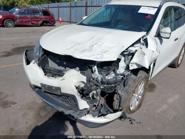 KNMAT2MV4GP636175 Nissan ROGUE SV