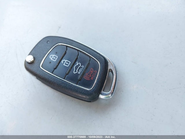 Hyundai SONATA SE 2019 5NPE24AF1KH747753 Image 11