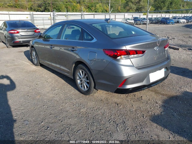 Hyundai SONATA SE 2019 5NPE24AF1KH747753 Image 3