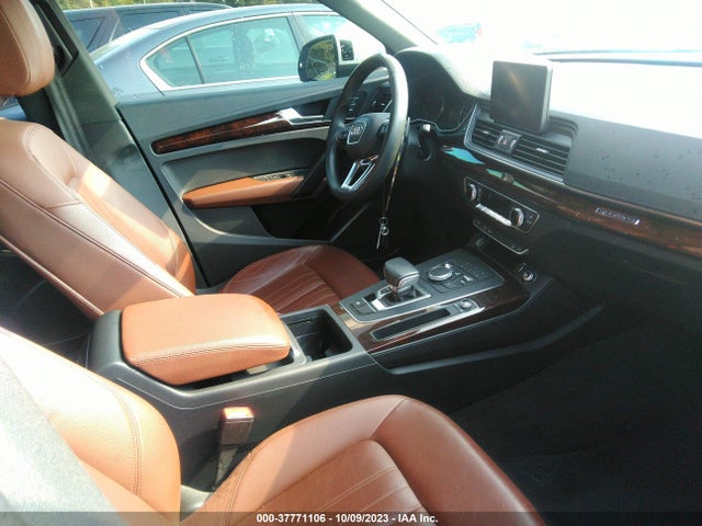 Audi Q5 PREMIUM 2019 WA1ANAFY5K2018262 Image 5