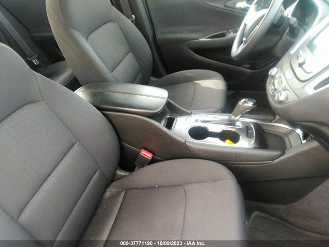 2018 CHEVROLET MALIBU LT VIN: 1G1ZD5ST3JF112346