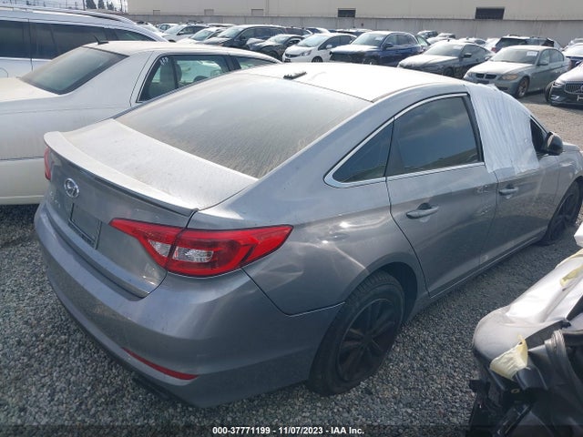 Hyundai SONATA SE 2017 5NPE24AFXHH450490 Image 4