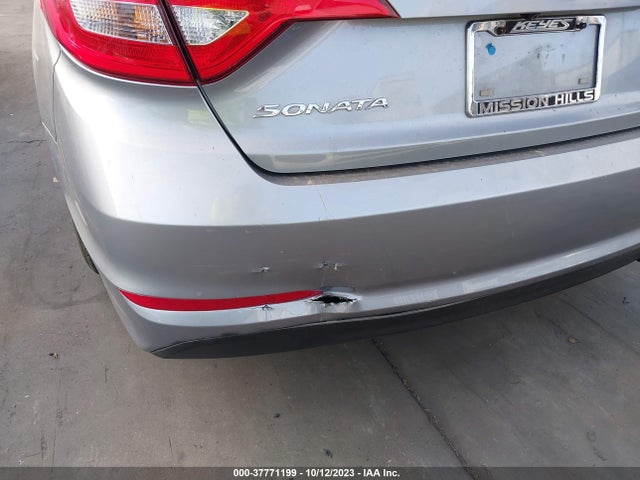 Hyundai SONATA SE 2017 5NPE24AFXHH450490 Image 6