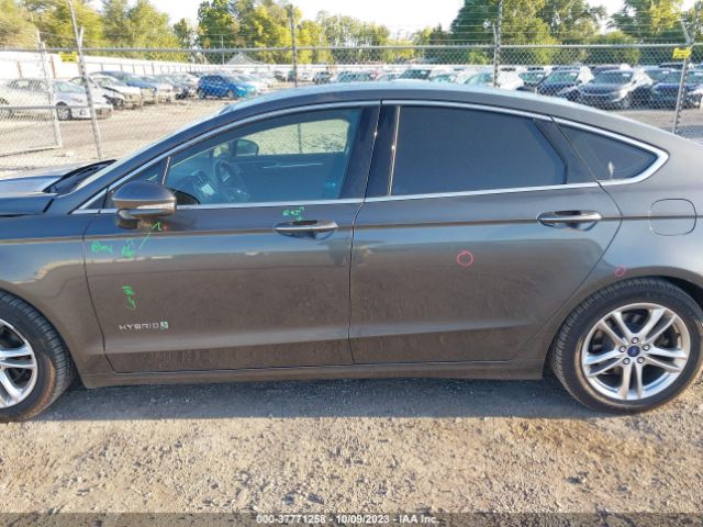3FA6P0RU0GR276822 Ford Fusion Titanium Hybrid