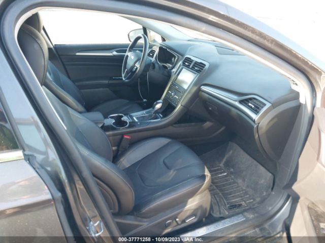 3FA6P0RU0GR276822 Ford Fusion Titanium Hybrid