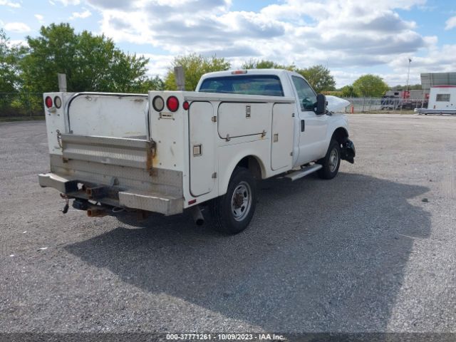 2011 FORD SUPER DUTY F-250 1FTBF2B69BEA69036 Photo 3