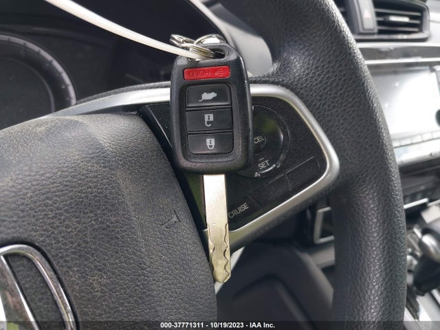 Honda CR-V LX 2019 2HKRW5H33KH400061 Image 11