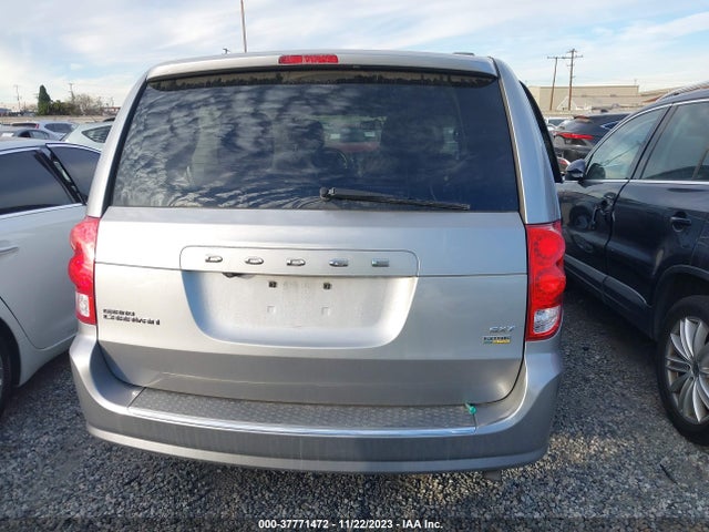 Dodge Grand Caravan Sxt 2018 2C4RDGCG0JR266753 Image 17