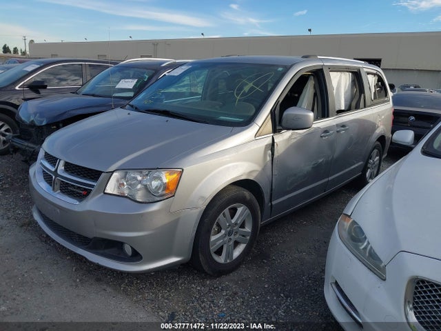 Dodge Grand Caravan Sxt 2018 2C4RDGCG0JR266753 Image 2